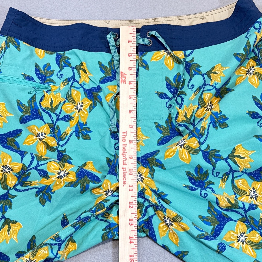 PATAGONIA Stretch Wavefarer Boardshorts 21" Mens 36 Blue Floral Swim Trunks - Picture 6 of 11